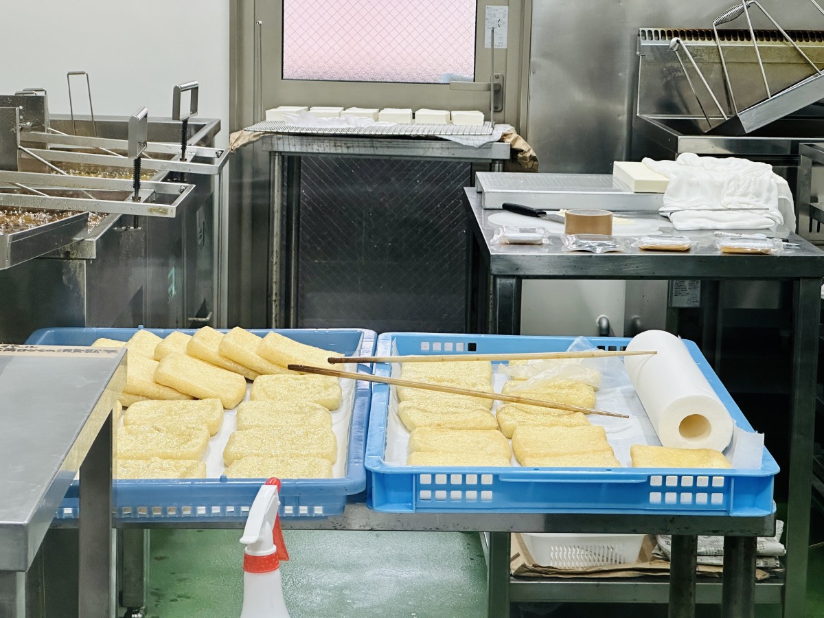 島根県奥出雲町の観光体験施設『ダイズモOMIZUMOおくいずも』で製造されている大豆製品