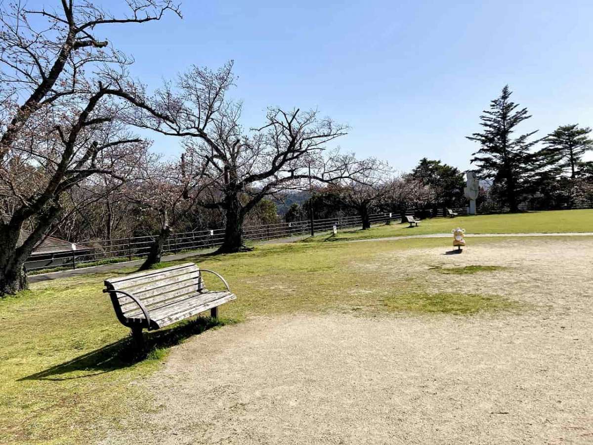 出雲市 桜の名所 一の谷公園 には遊べる遊具もいっぱい 公園であそ部 日刊lazuda ラズダ 島根 鳥取を知る 見る 食べる 遊ぶ 暮らすwebマガジン