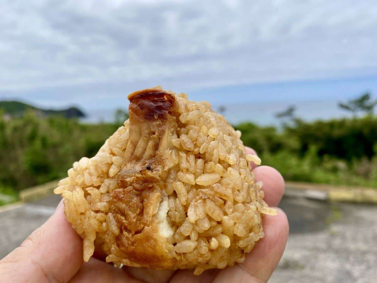 ただただ美味しい あなご飯 のおにぎり売ってる自販機 大田市 山陰フォト散歩 日刊lazuda ラズダ 島根 鳥取を知る 見る 食べる 遊ぶ 暮らすwebマガジン