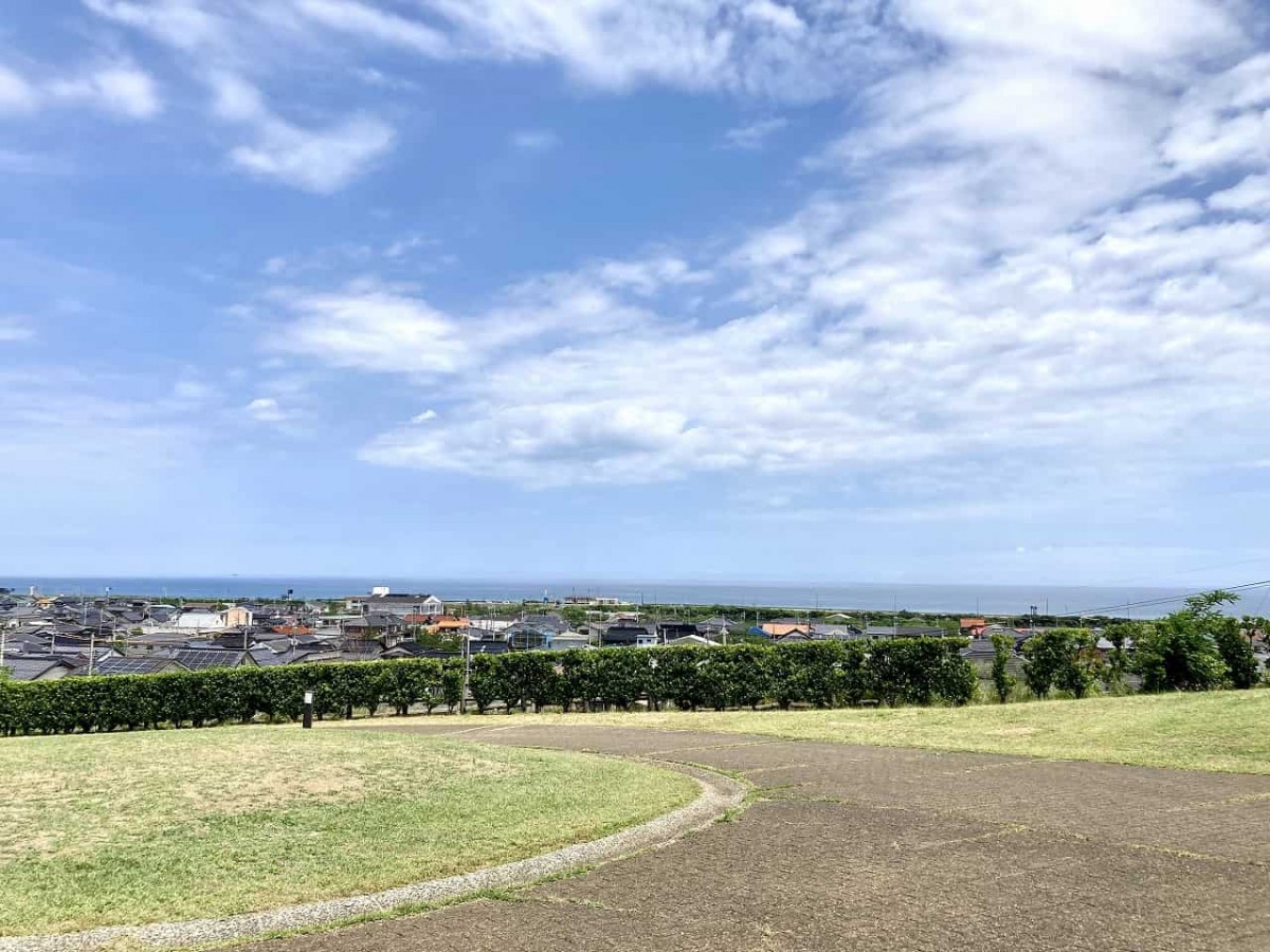 鳥取市_浜村温泉_足湯_公園_子ども_眺め_貝がら節_ヤサホーパーク