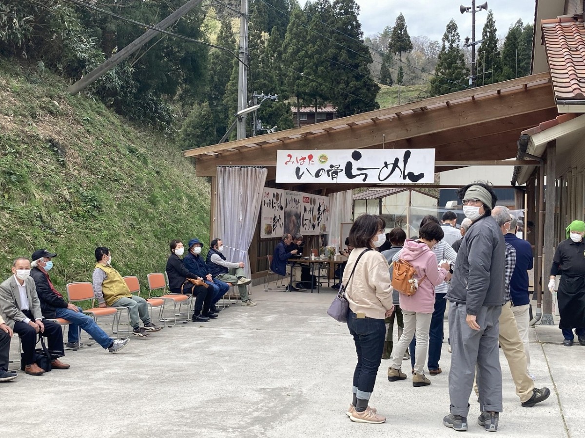 島根県出雲市_イベント_グルメ_ラーメン_子ども連れ_みはた いの骨らーめん