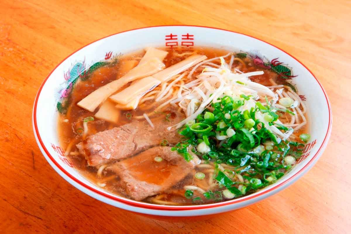 鳥取県琴浦町_ラーメン_人気_クチコミ_すみれ飲食店