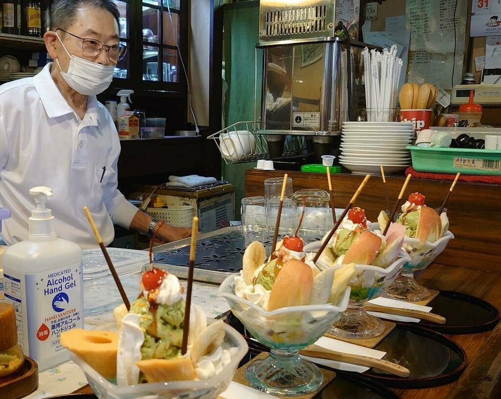 鳥取県倉吉市の老舗喫茶店『TEA LOUNGE diana（ダイアナ）』のちくわパフェ