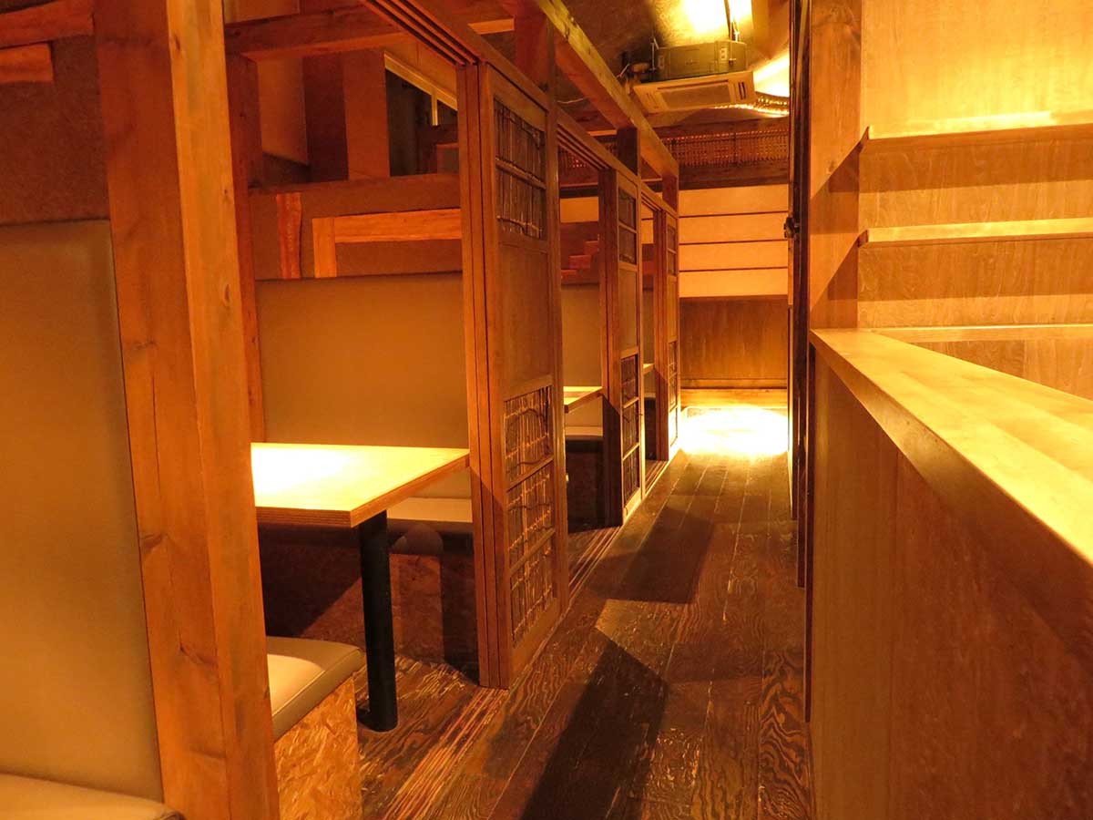 松江駅前にオープンした個室もある『和食料理店 海奴-みやこ』の店内の様子