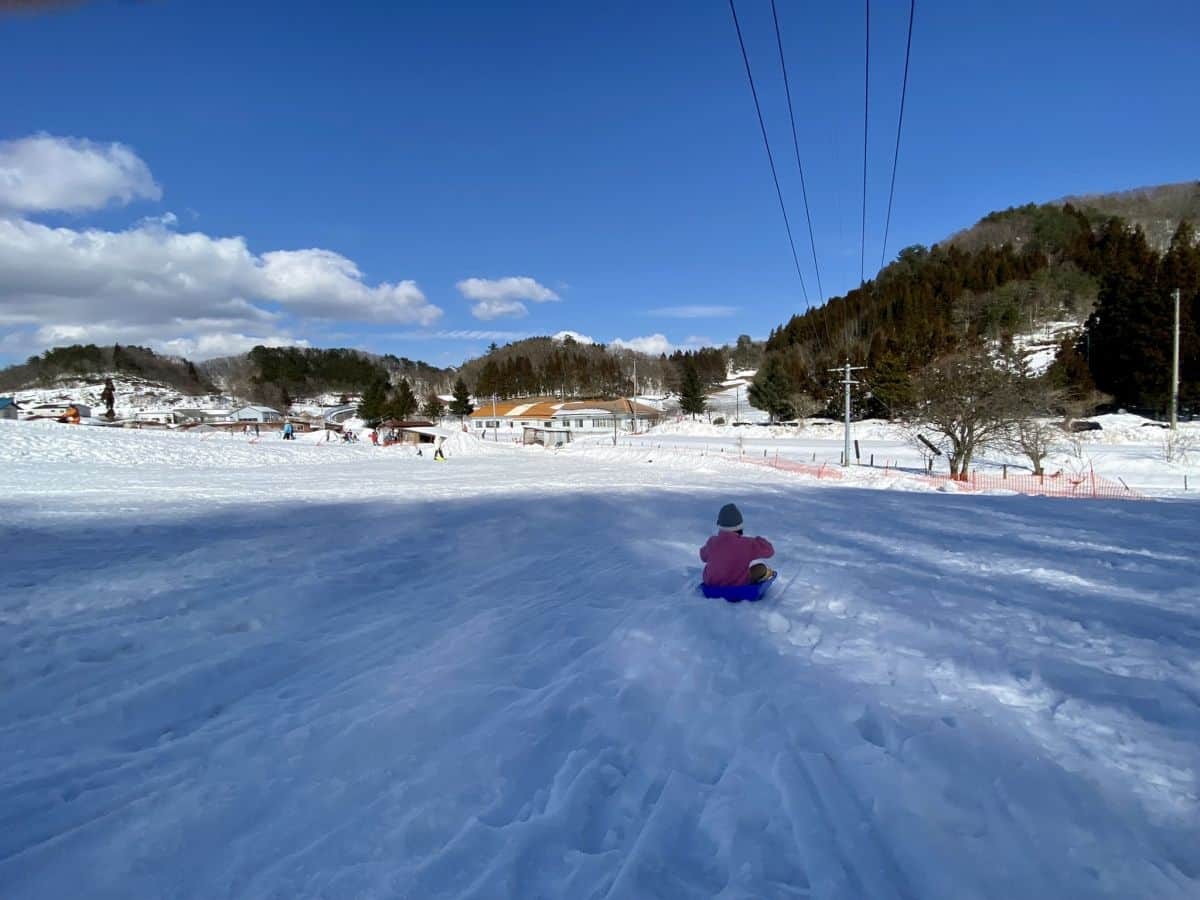 島根県奥出雲町にある穴場スキー場『三井野原スキー場』の様子