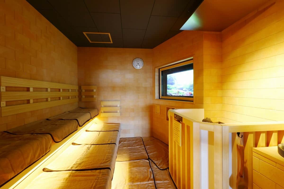 島根県松江市東本町にオープンした『天然温泉 だんだんの湯 御宿 野乃 松江』のサウナ