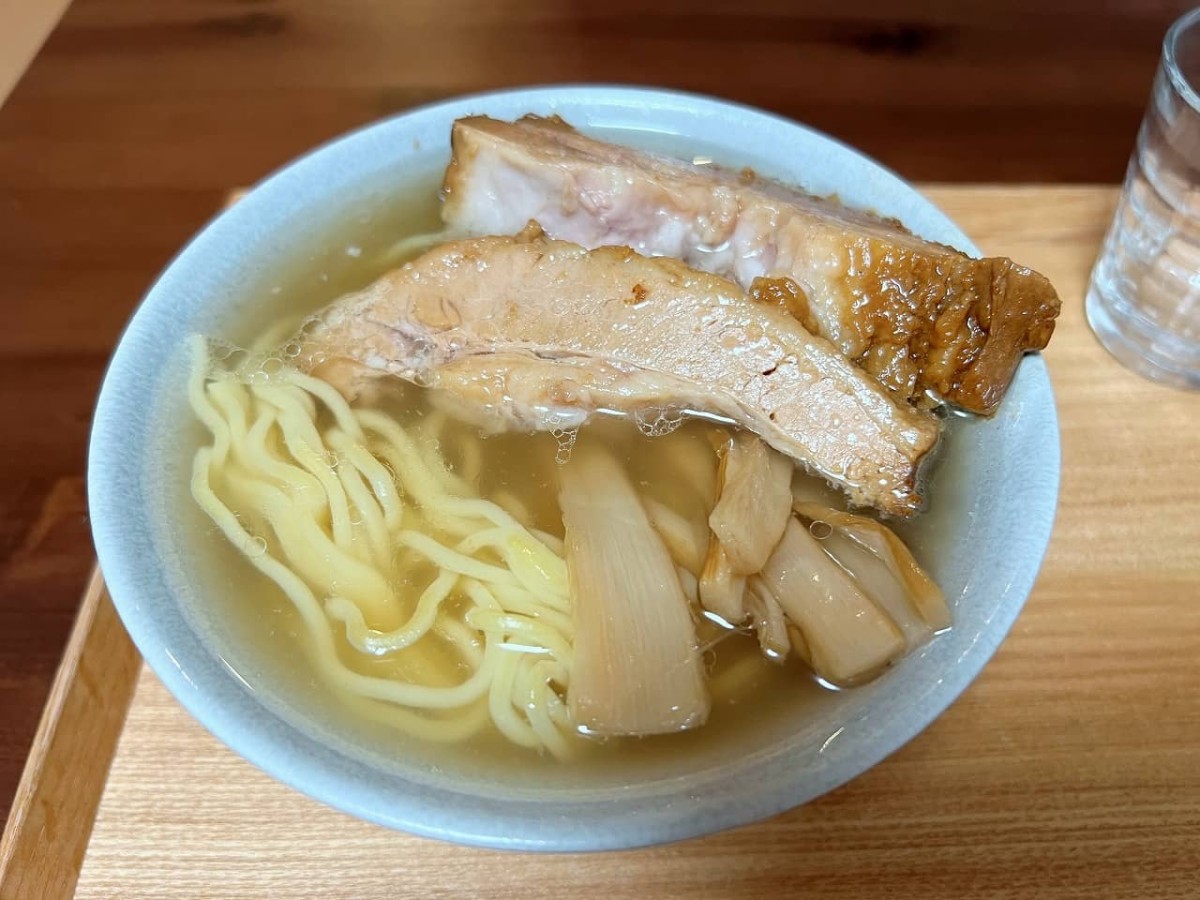 鳥取県米子市にある『ラーメン悟空』の自販機の様子