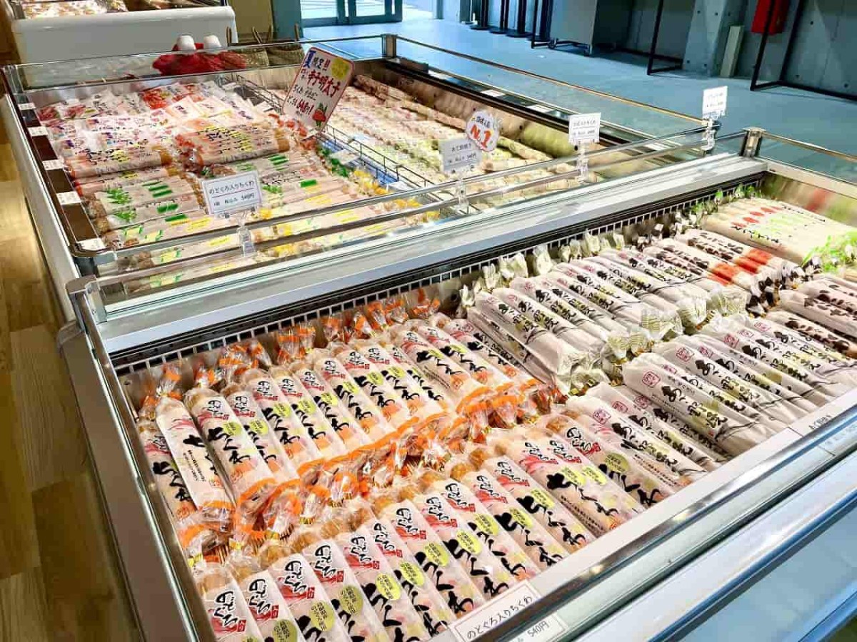 新店 揚げたて 個性派の練り物グルメが続々 練屋 かまの穂 が境港水産物直売センターにオープン 日刊lazuda ラズダ 島根 鳥取 を知る 見る 食べる 遊ぶ 暮らすwebマガジン