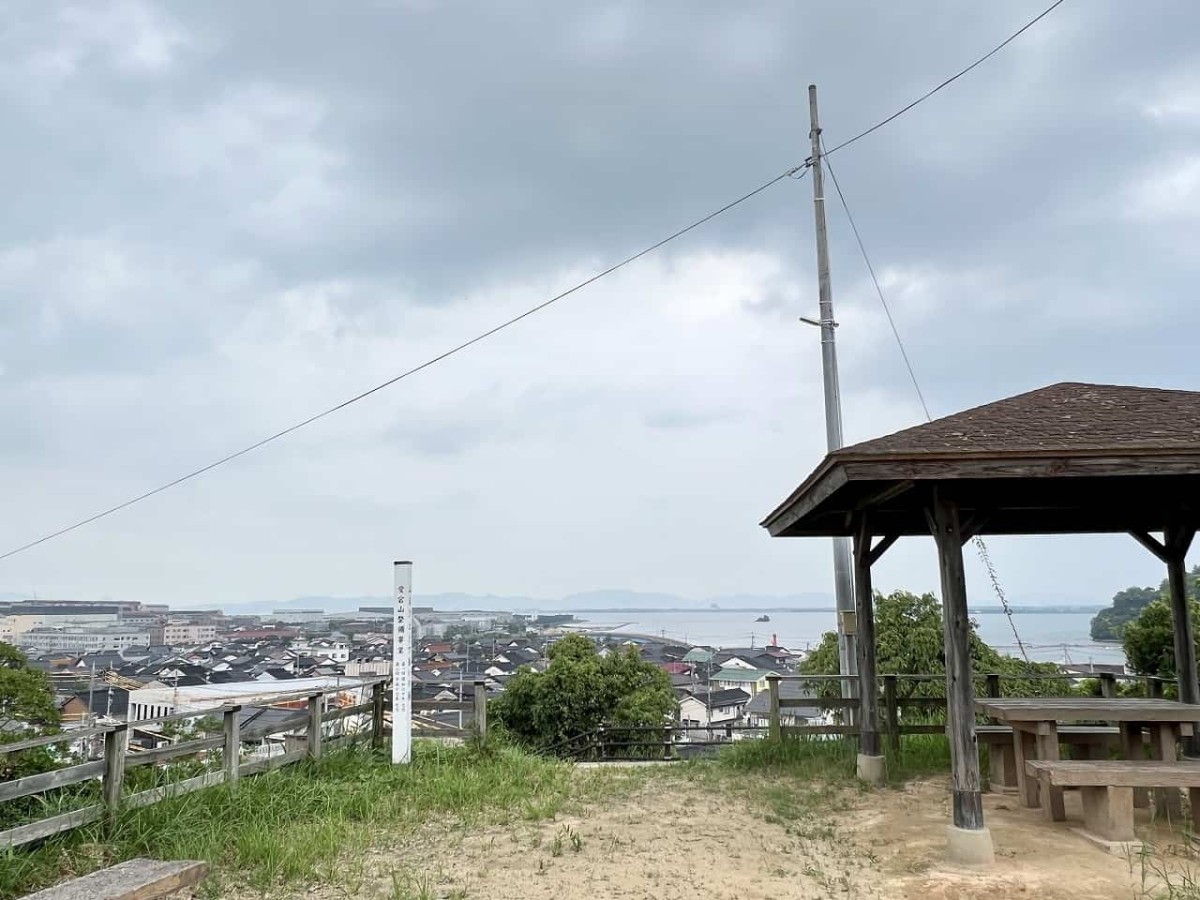 島根県安来市にある『あたご山展望公園』の様子