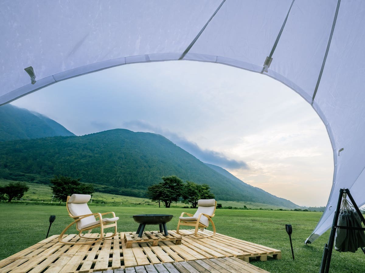 島根県大田市・三瓶山にあるグランピング施設「GLANSCAPE大山隠岐国立公園」のテント