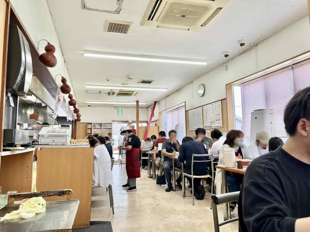 鳥取県米子市にあるラーメン店『歩味』の店内の様子