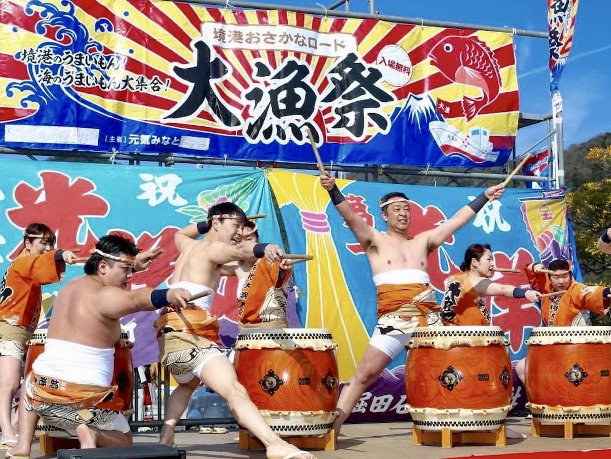 鳥取県境港市で2022年10月1・2日に開催される注目イベント「大漁祭」に登場する出演者