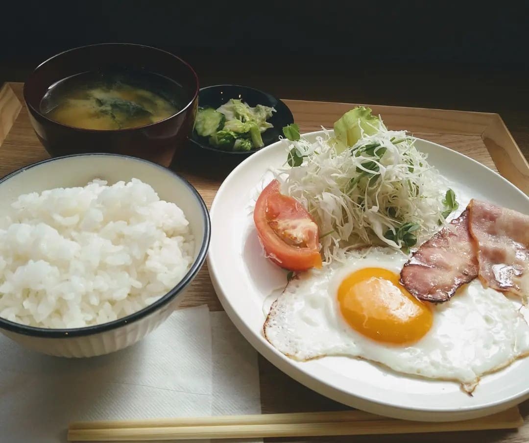 島根県松江市にある「食堂椿」のモーニング朝定食