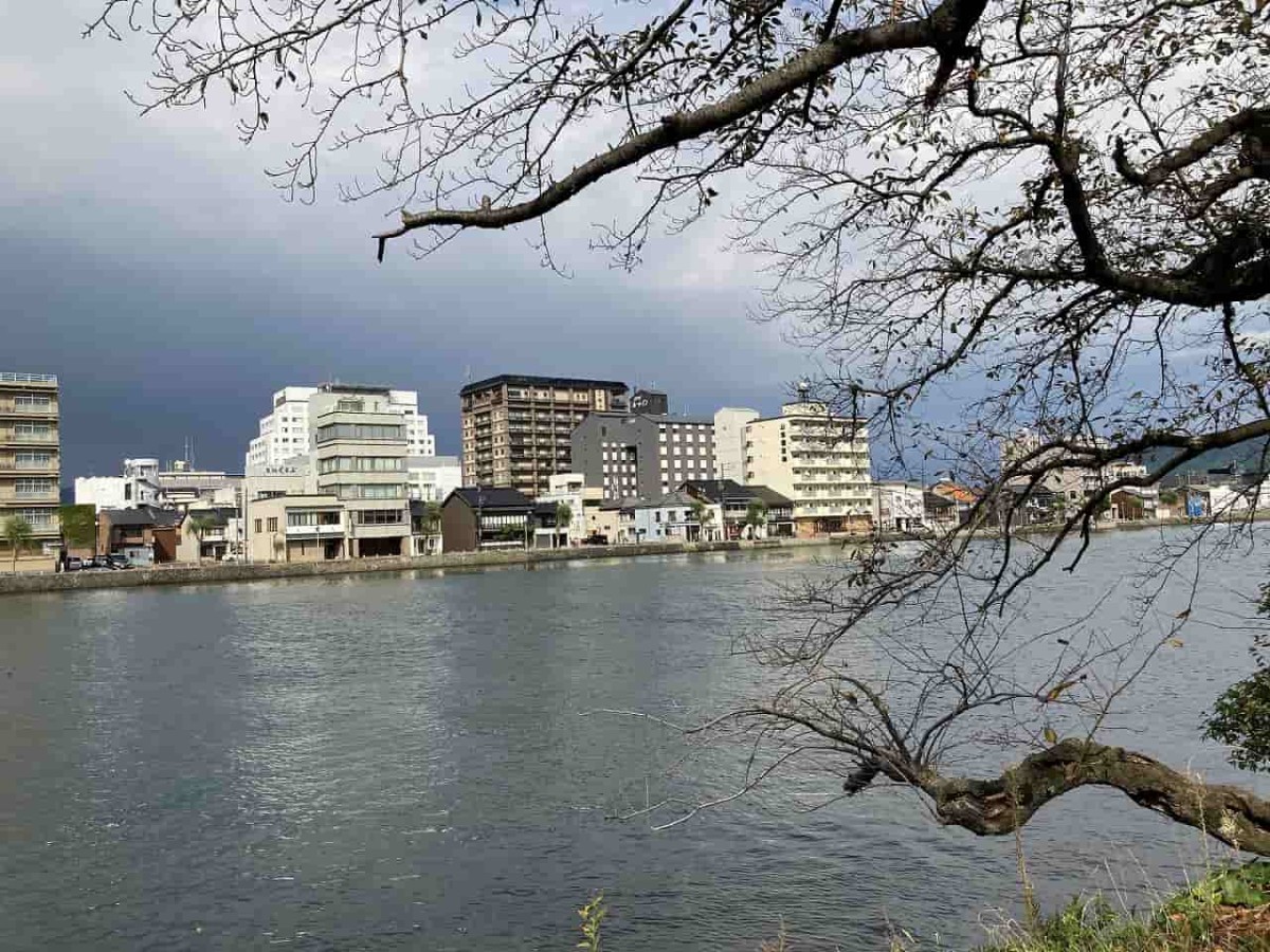 島根県松江市にある源助公園