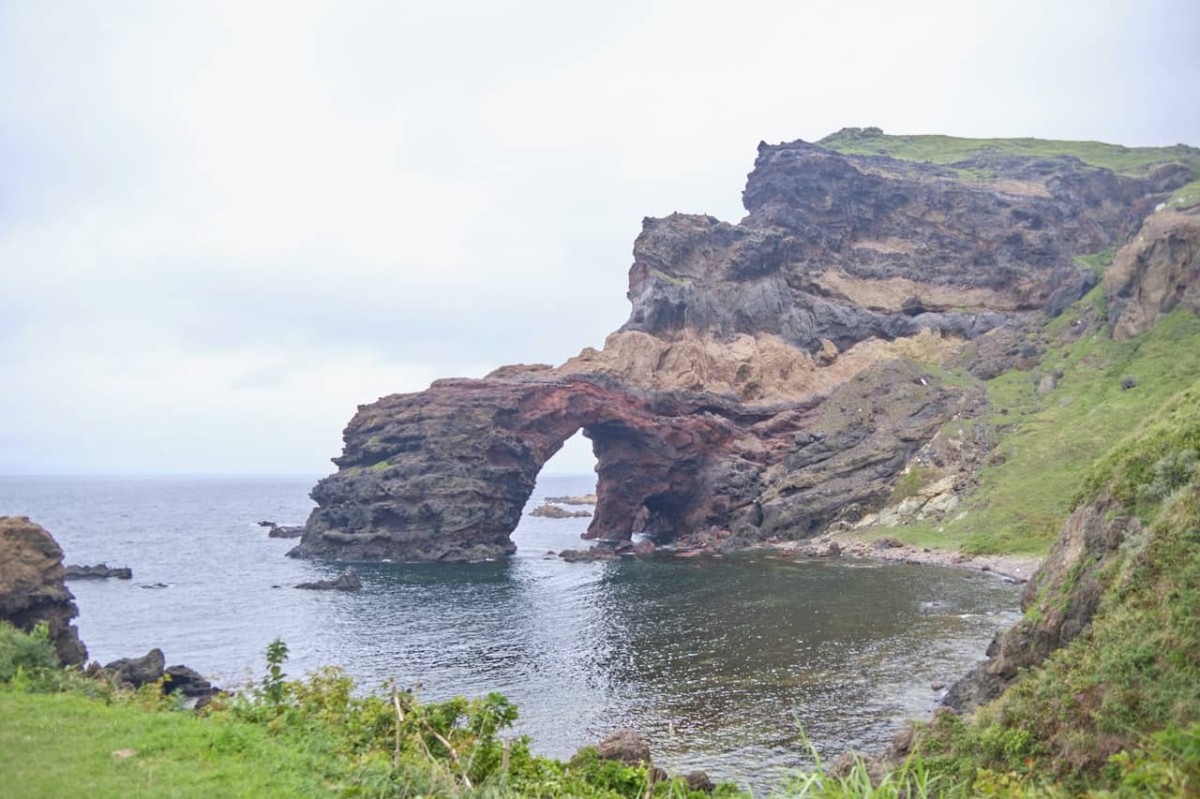 島根県隠岐諸島のひとつ・西ノ島の観光名「つうてんきょう」