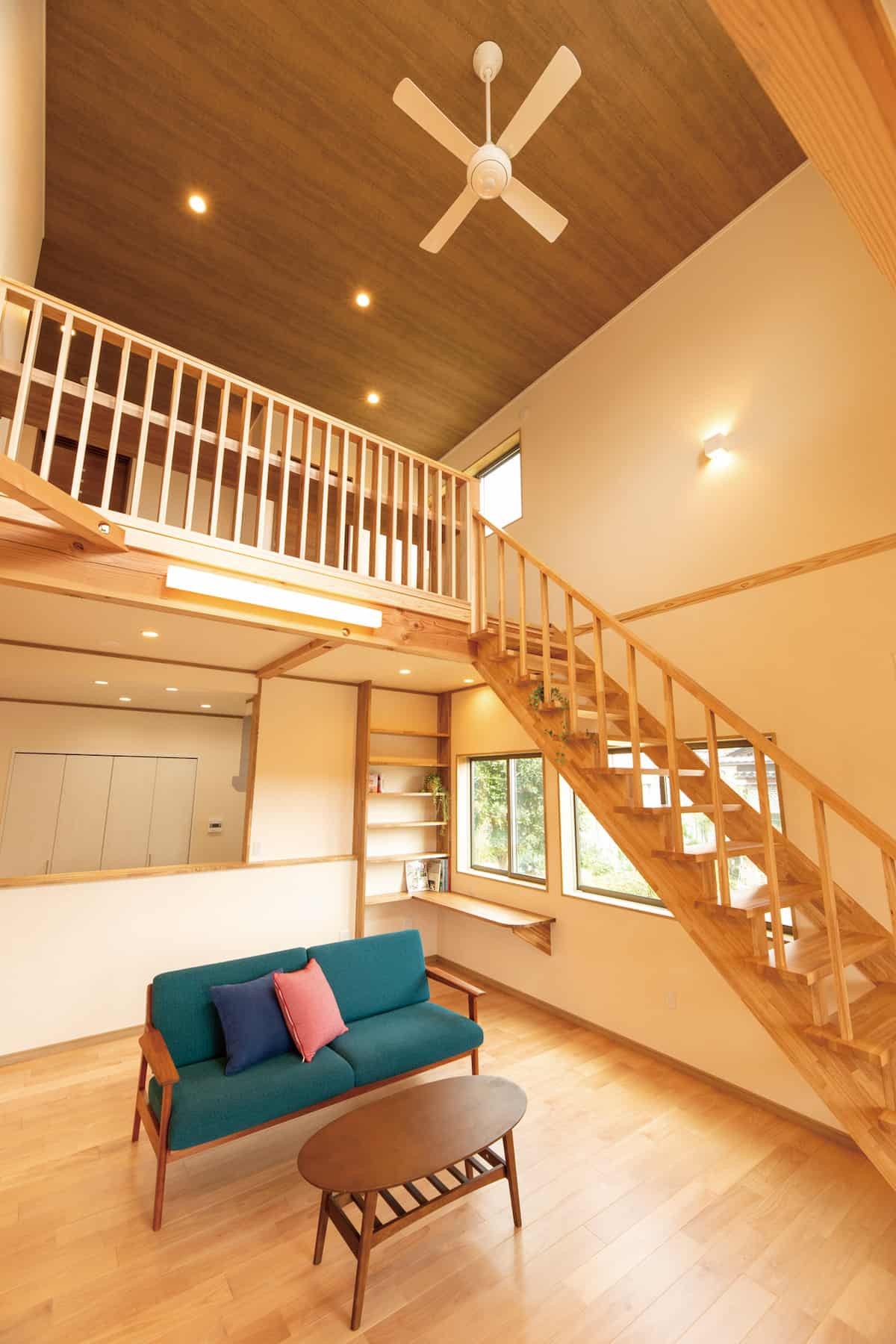 鳥取県西伯郡のおすすめ工務店「藤原建築工務店」による新築事例のリビング