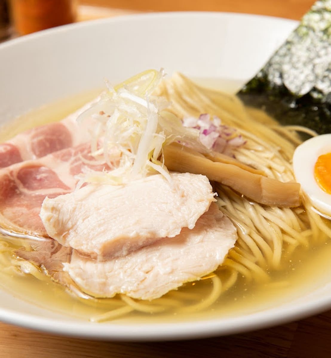 鳥取県大山町にある「らぁ麺池島」のラーメン