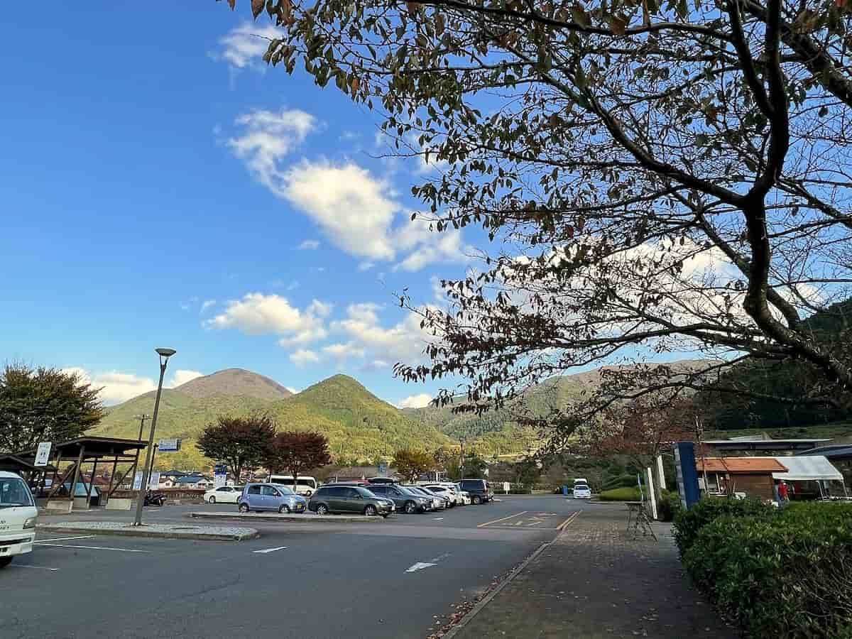 島根県鹿足郡津和野町にある『道の駅 津和野温泉 なごみの里』の様子