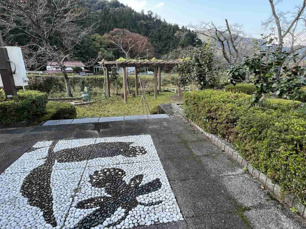 鳥取県鳥取市鹿野町にある『花巻公園』の様子