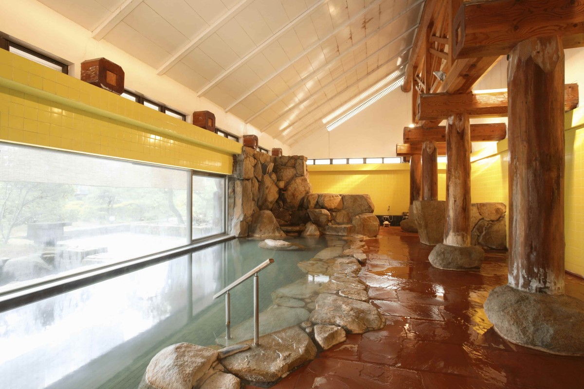 鳥取県米子市の人気温泉地・皆生温泉にある温泉宿『東光園』の大浴場