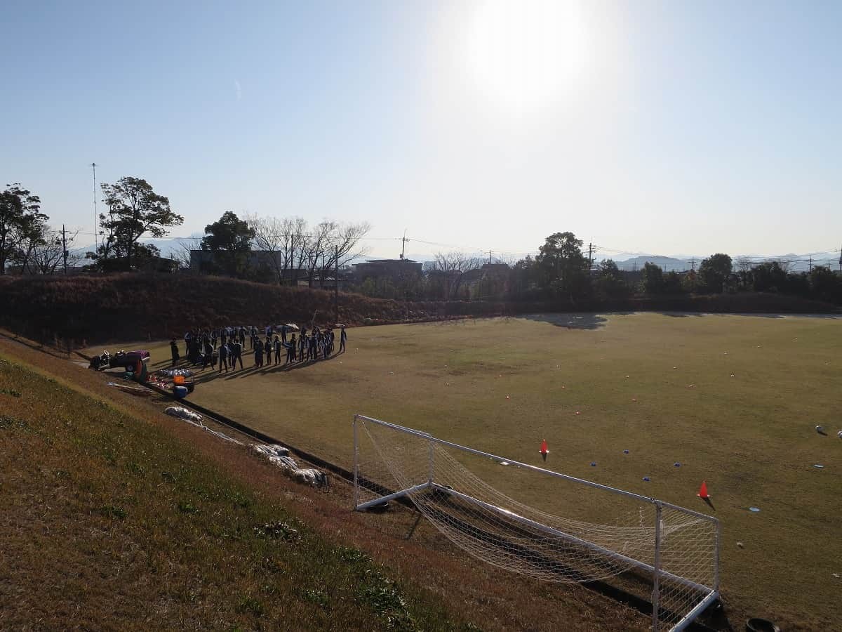 鳥取県のプロサッカークラブ「ガイナーレ鳥取」の2023年初練習の様子