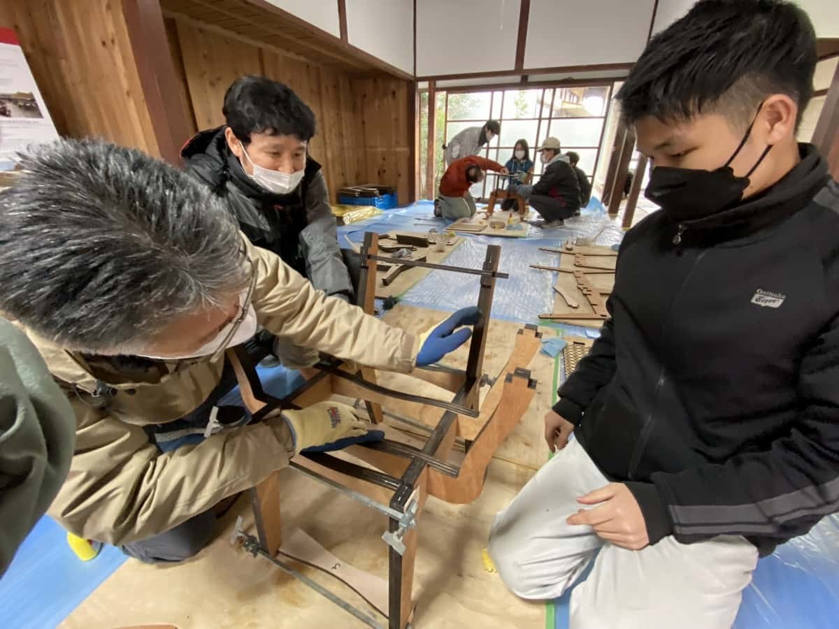 島根県江津市都野津町で開催された古民家カフェワークショップ「つのづリノベーション」の会場の様子