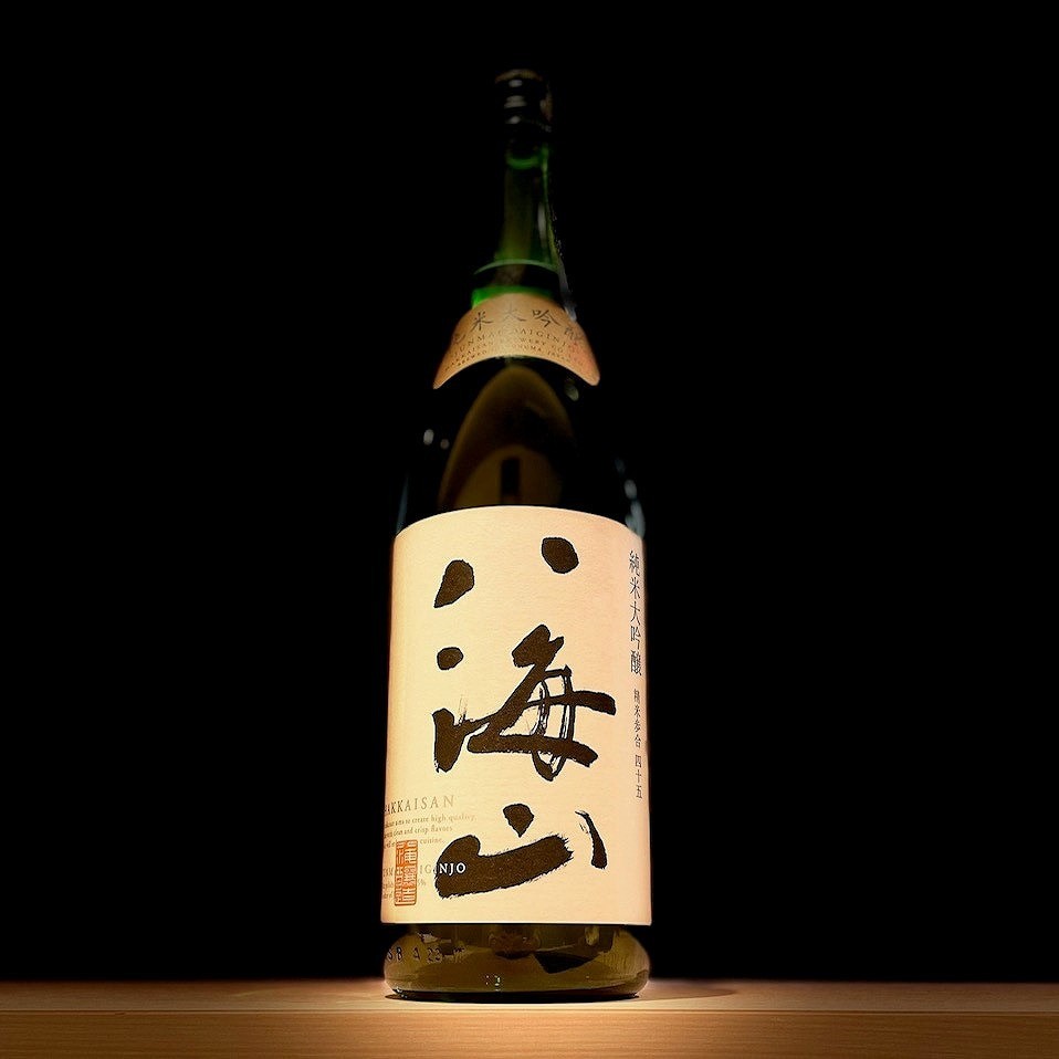 島根県松江市にある『山麓』で提供する日本酒
