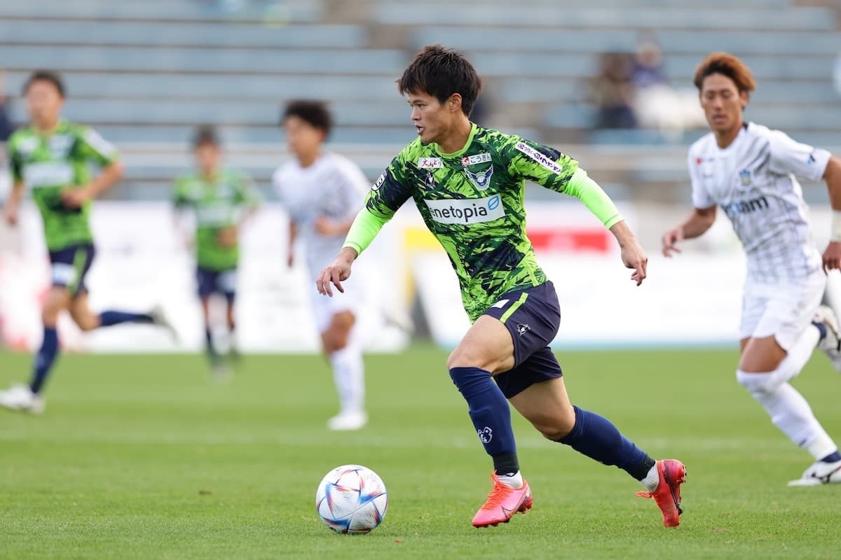 鳥取県のプロサッカークラブ「ガイナーレ鳥取」の試合風景