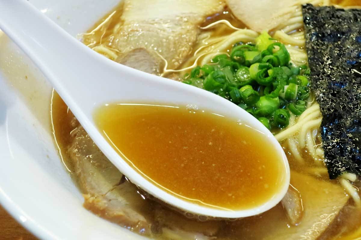 島根県出雲市今市町にあるラーメン店『はがね屋』の豚骨ラーメン