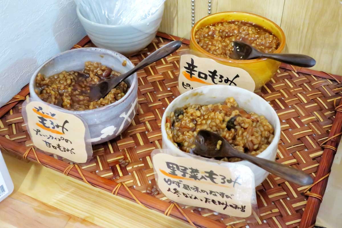 島根県邑南町にある老舗醤油店『垣崎醤油店』のもろみ
