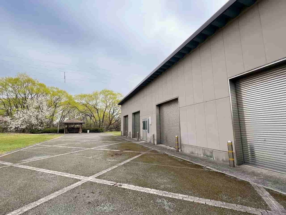 鳥取県境港市にある『余子駅前公園』の様子