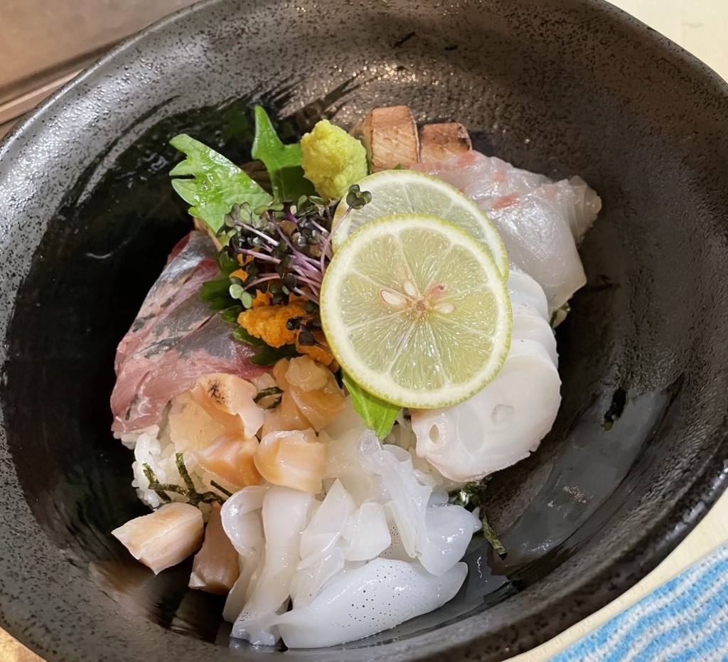 鳥取県米子市にオープンした『居酒屋 千華』の料理