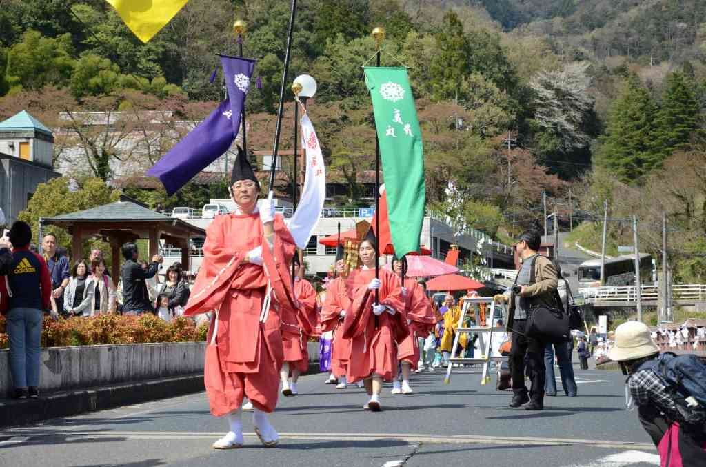 鳥取県東伯郡のイベント「三徳山御幸行列三朝温泉大回り」のイメージ