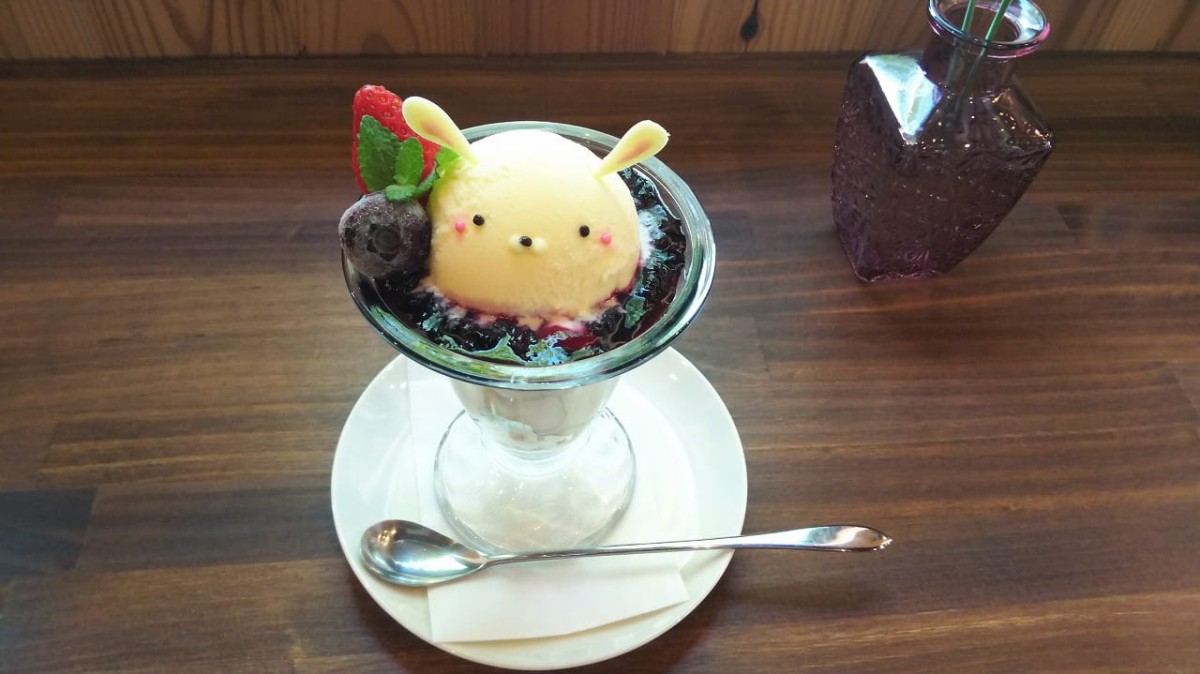 鳥取県伯耆町にある『cafeうさぎや』で提供しているパフェ