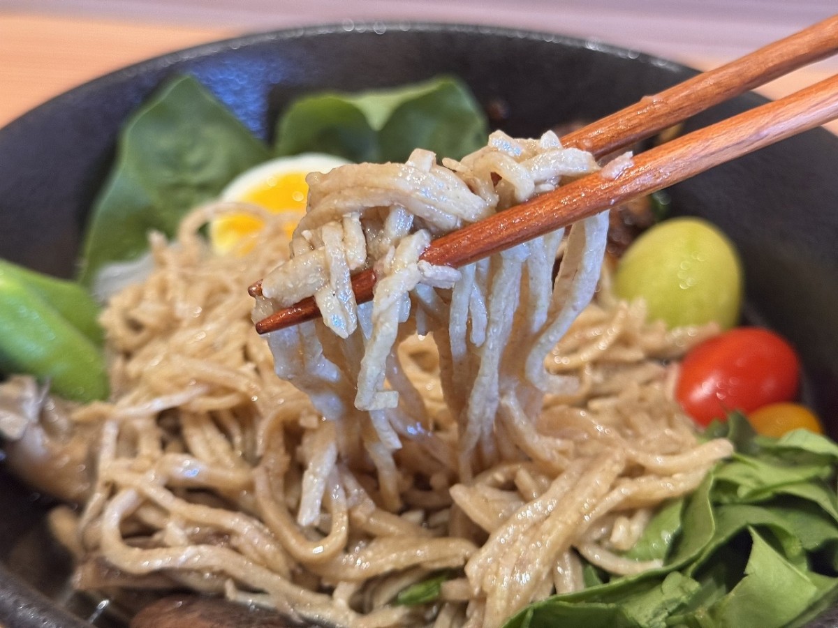 島根県出雲大社近くにある十割そば専門店『SOBA−cafe−いさと家』の十割そば