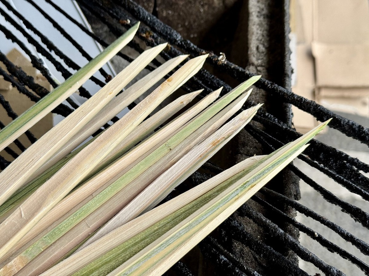 島根県雲南市にある焼きサバ専門店『藤原鮮魚店』のサバの串