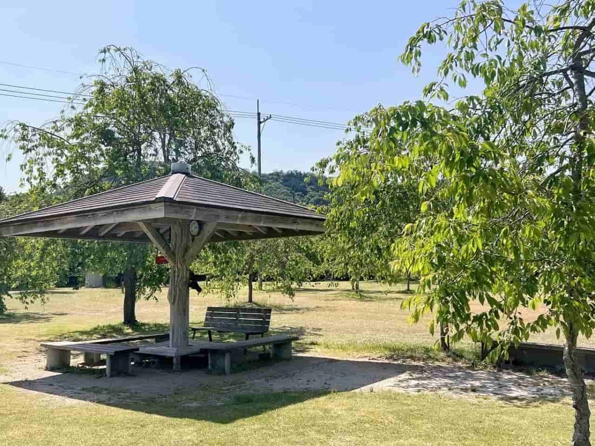 鳥取県伯耆町の『ささふく水辺公園』の５月ころの様子