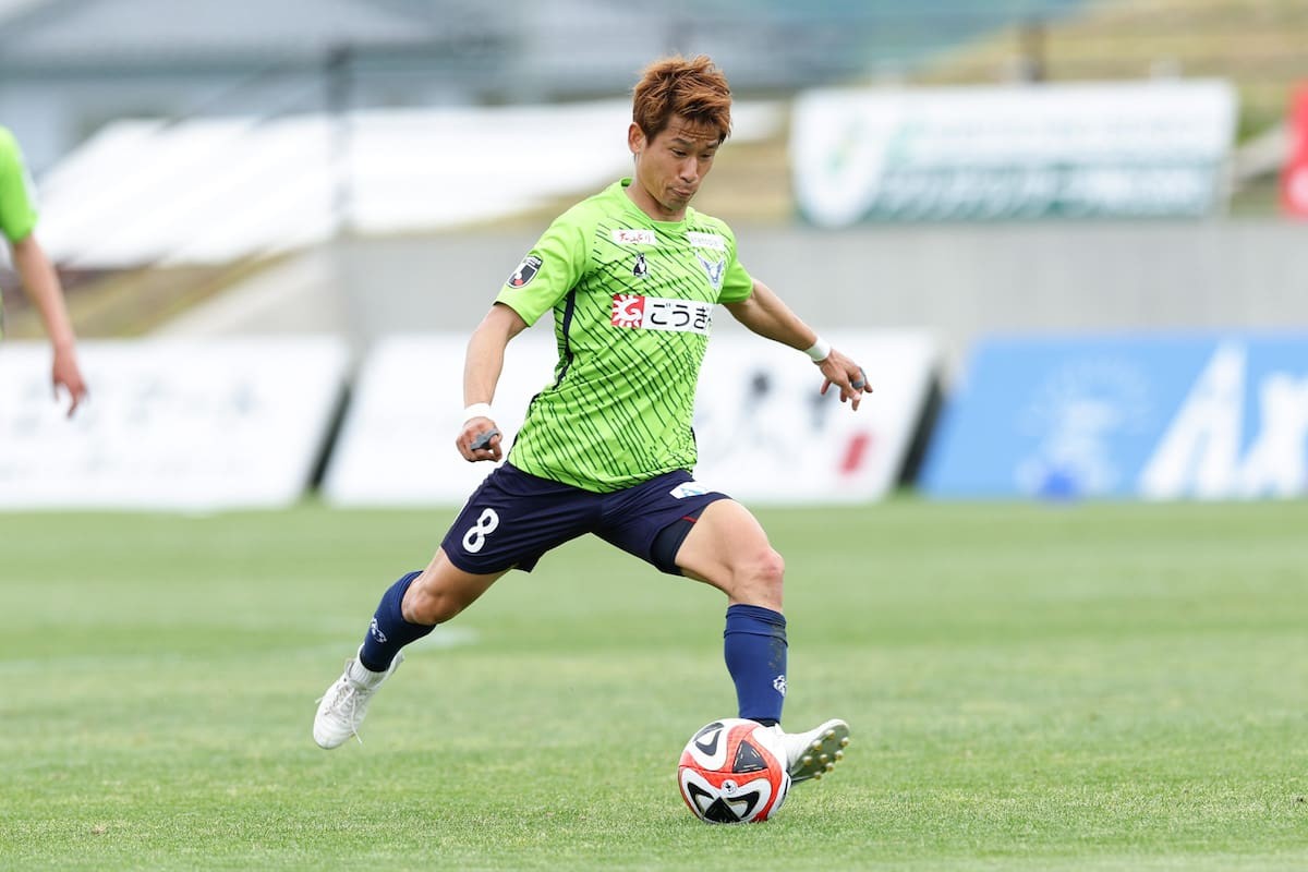 鳥取県のプロサッカークラブ「ガイナーレ鳥取」の試合風景