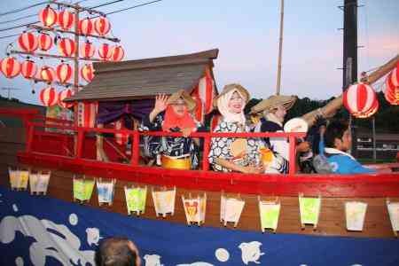 島根県邑智郡邑南町のイベント「火舟祭り」のイメージ