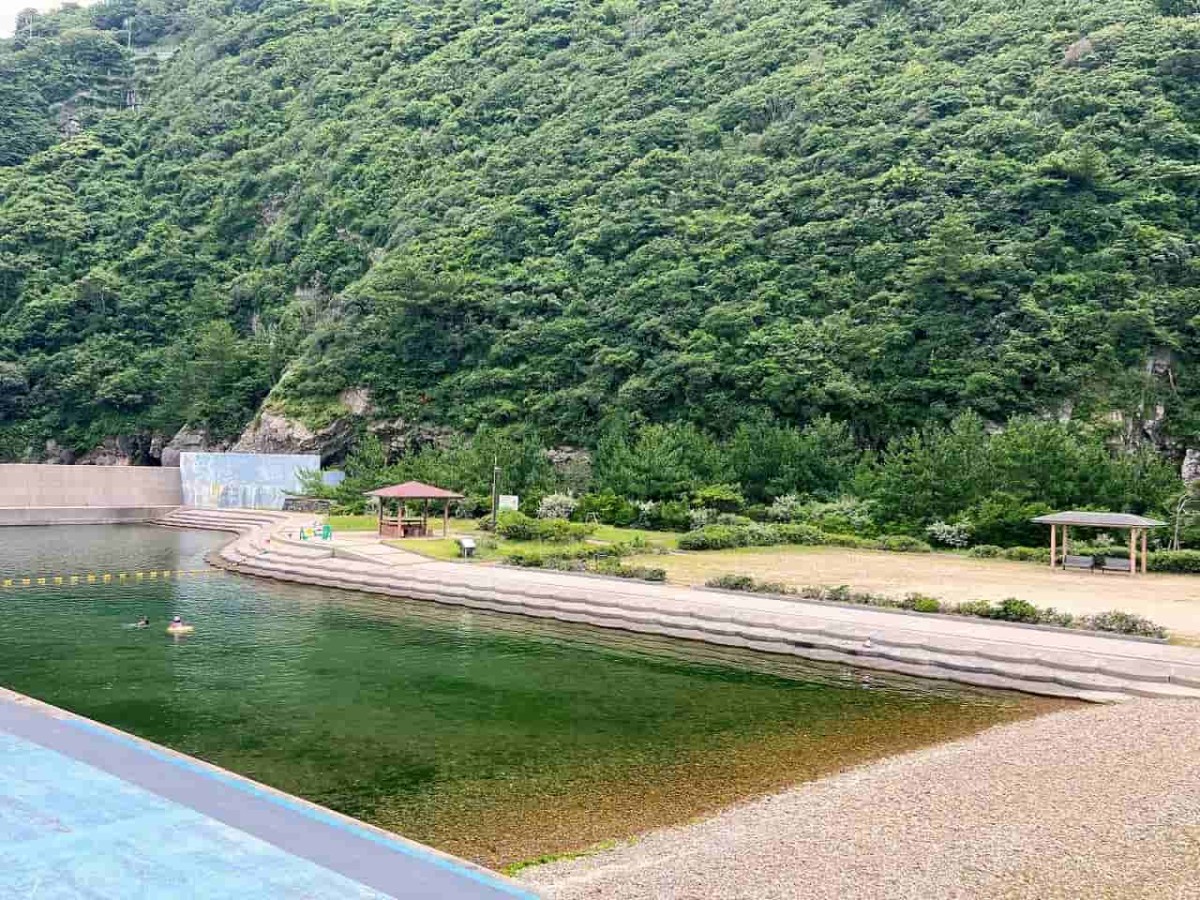 島根県出雲市にある『小伊津なぎさ公園』の様子