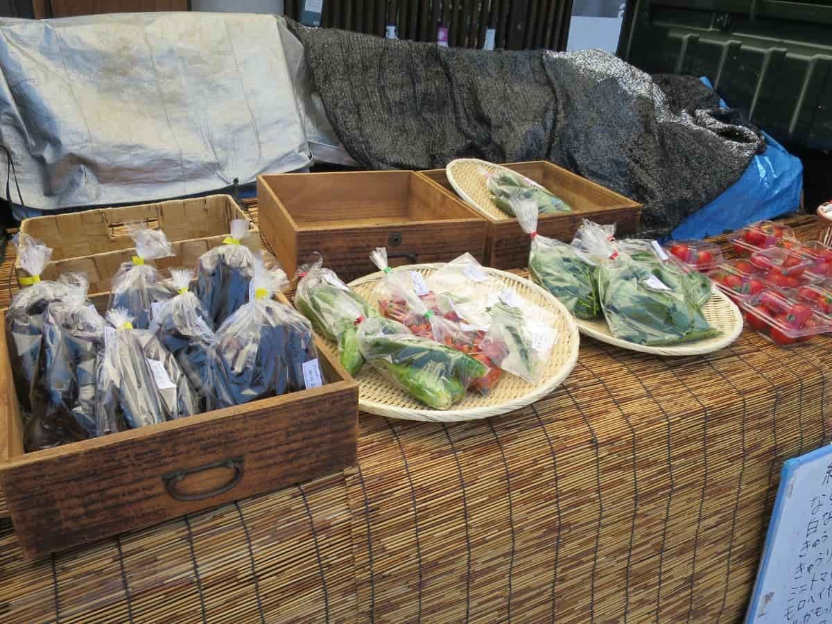 島根県松江市京店カラコロ広場で開催している「京店カラコロマルシェ」に出店している『糸井農園』の野菜