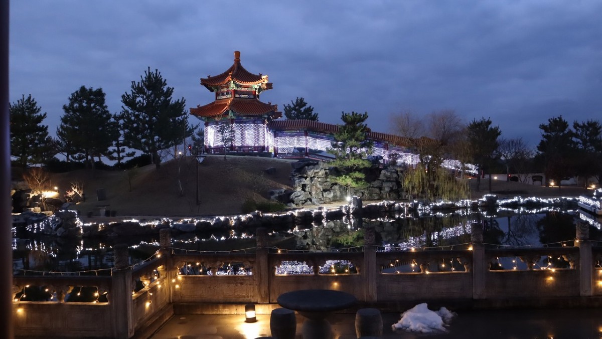 鳥取県湯梨浜町の『中国庭園 燕趙園』で開催される「燕趙園のクリスマス」の過去開催時の様子