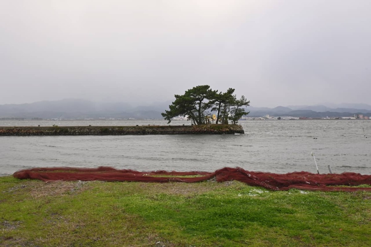 島根県松江市にある『龍宮神社』の様子