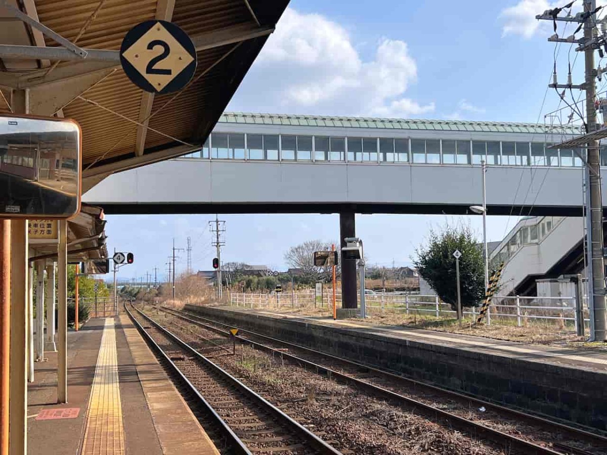 鳥取県琴浦町にある『浦安駅』のホーム