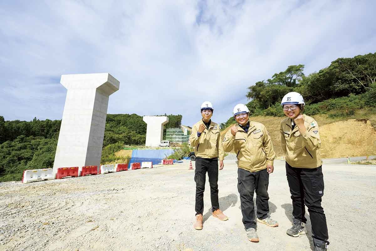 益田市「高橋建設 株式会社」のスタッフ