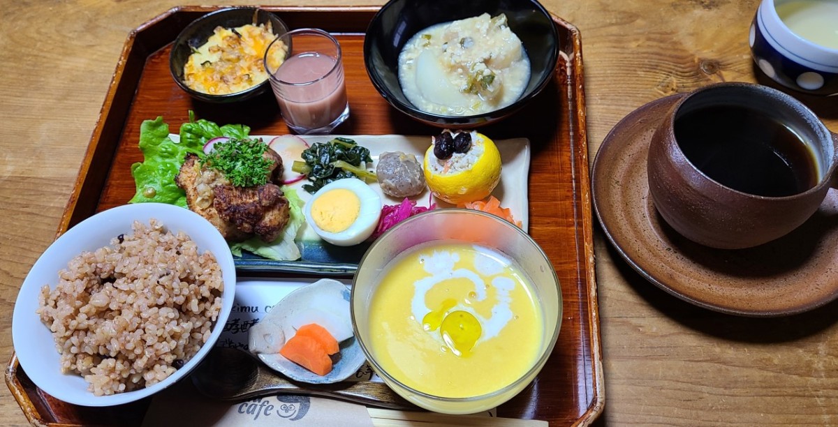 鳥取県八頭町にオープンした『kimu cafe（キムカフェ）』のランチメニュー