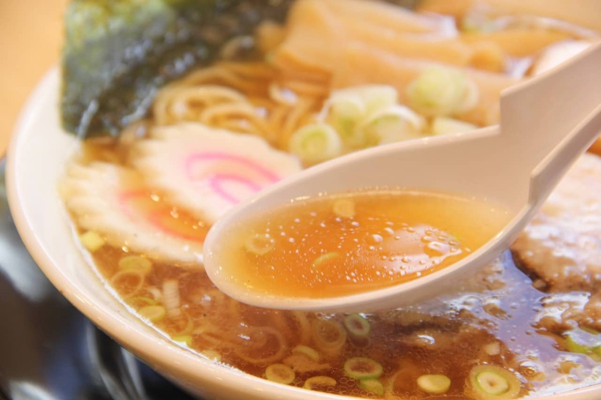 島根県出雲市にオープンした『ぶーちゃんら―めん』のラーメン