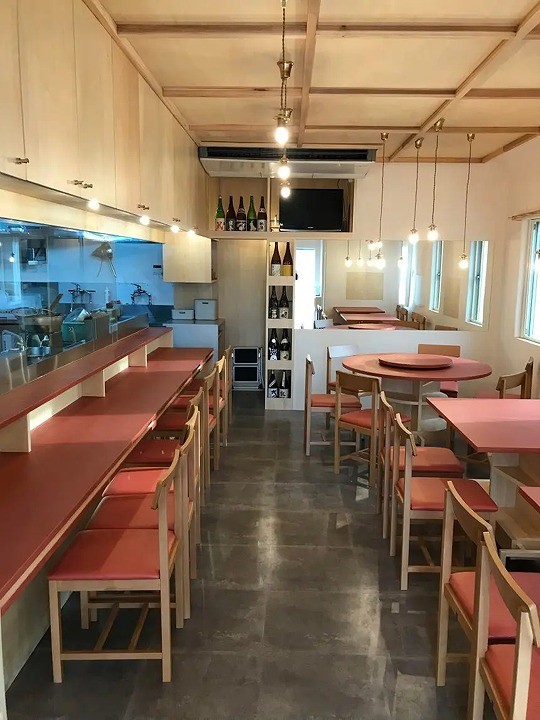 米子市の老舗中華料理店『山陰中華 八仙閣』の店内