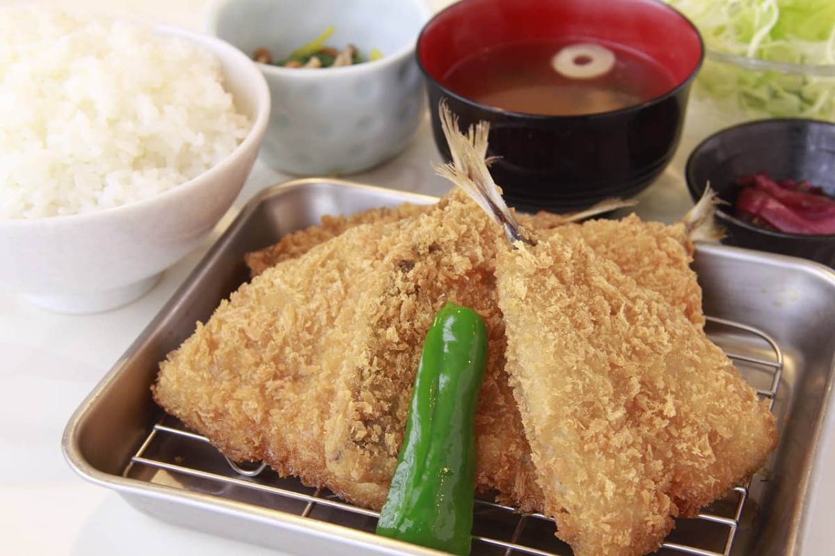 鳥取県米子市皆生温泉にある『居酒屋・レストランたつ美』で提供している定食