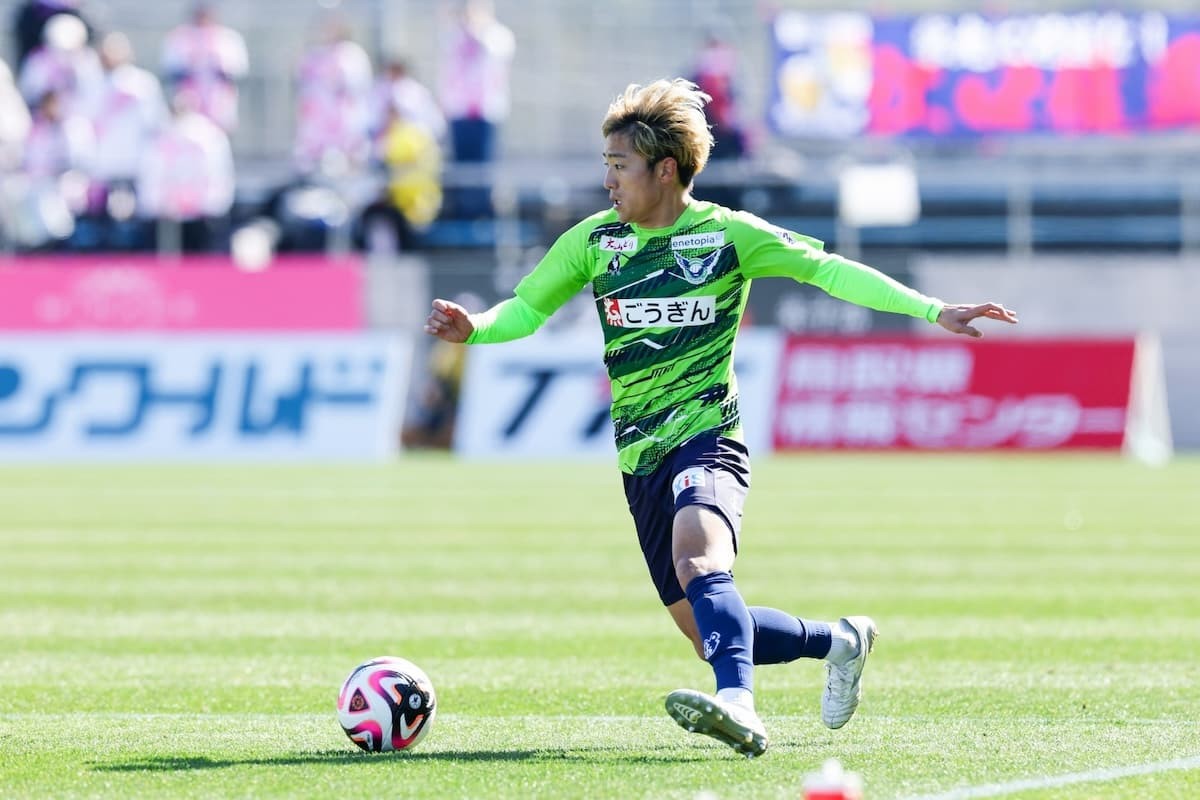 鳥取県のプロサッカークラブ「ガイナーレ鳥取」の試合風景